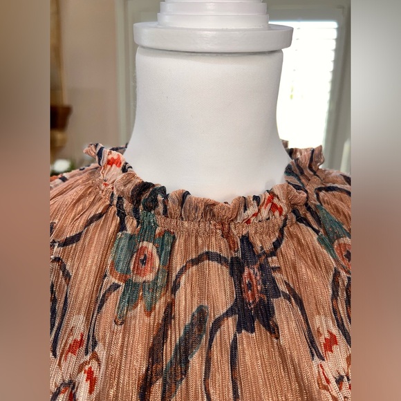 Joie Blouse Top Gold Shimmer Ruffles Sz S Floral Romantic Flirty Coquettish - Picture 6 of 9